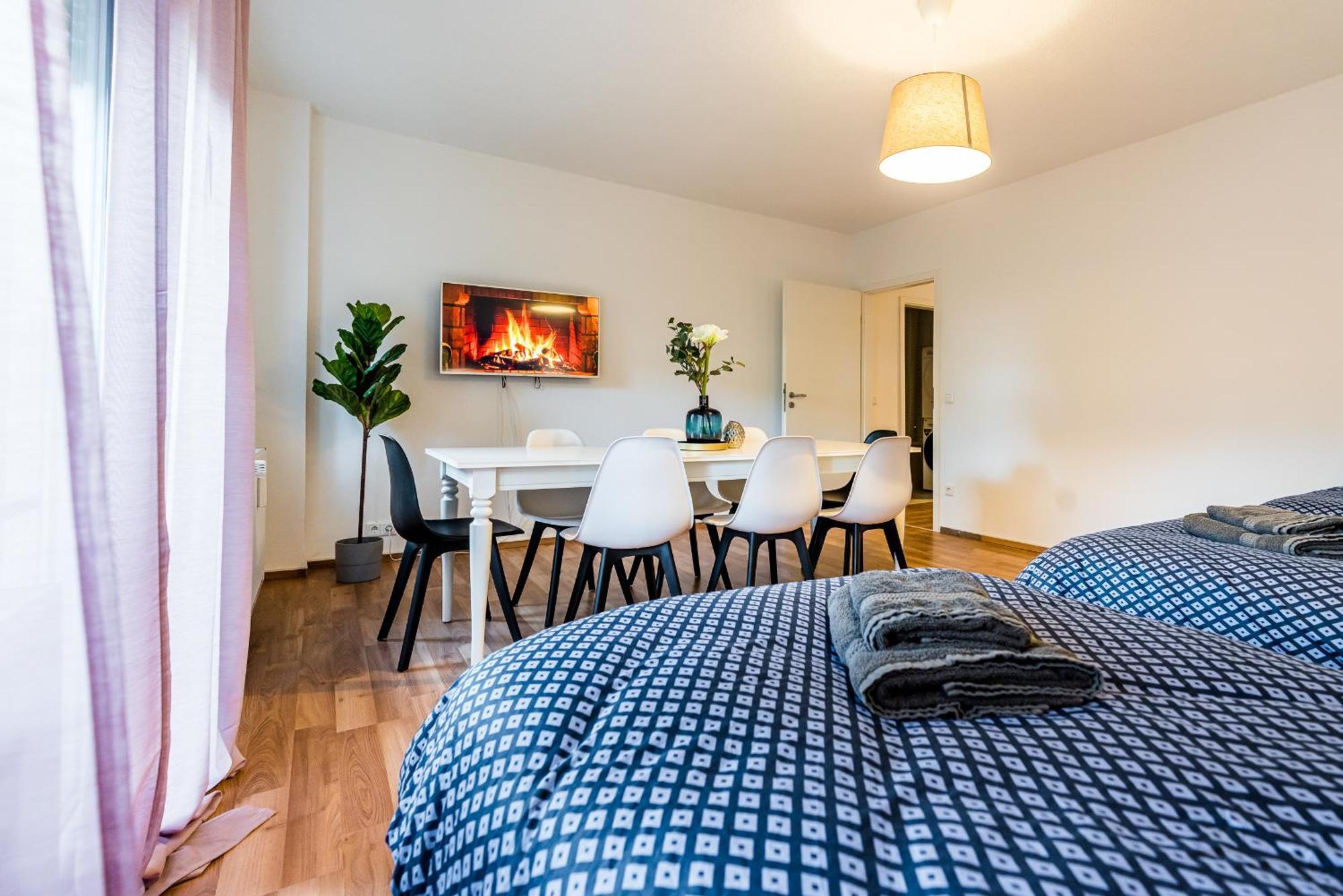 Comodo Apartments Solingen Room photo